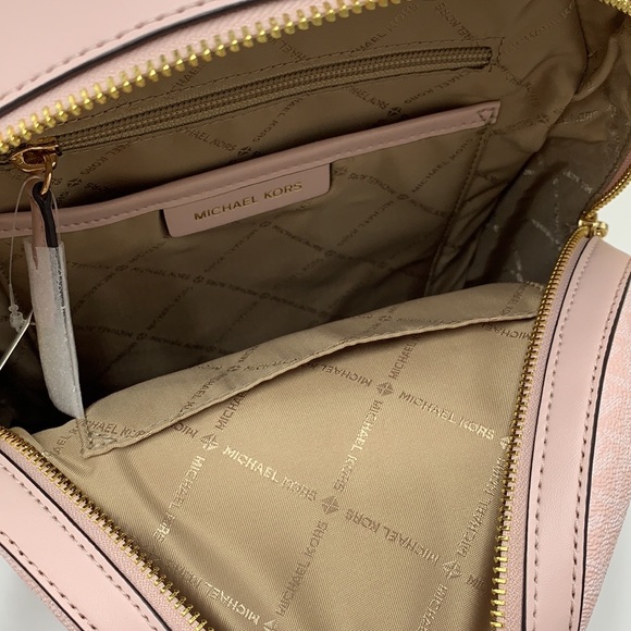 MICHAEL KORS JAYCEE MEDIUM BACKPACK LIGHT POWDER BLUSH SIGNATURE COLOR - Picture 9 of 16